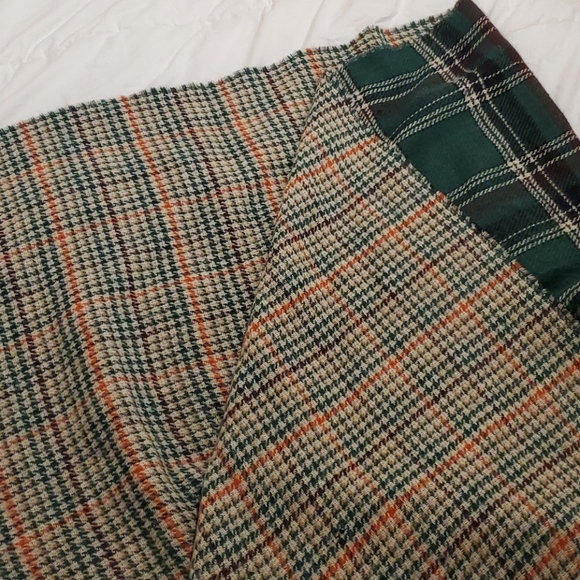 Scarf - Picture 2 of 2